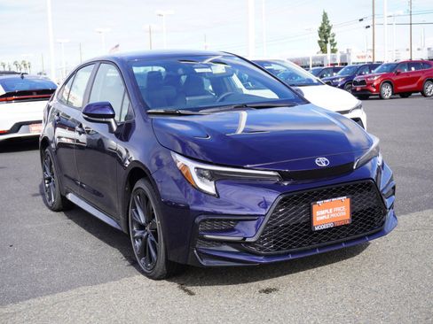 New 2026 Toyota Corolla SE image 1