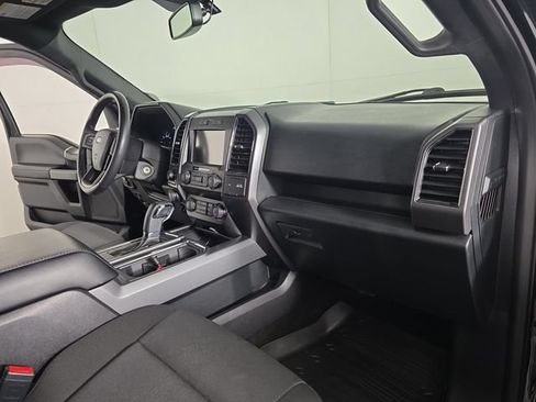 Used 2020 Ford F150 XLT w/ Equipment Group 302A Luxury AWD/4WD image 31