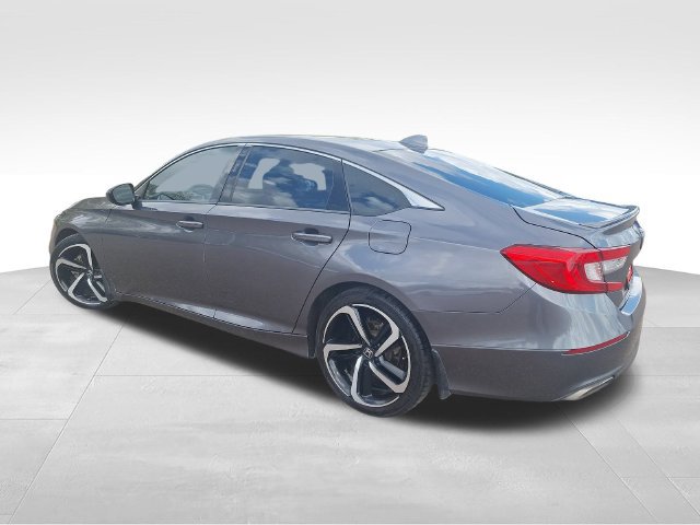 Used 2018 Honda Accord Sport image 5