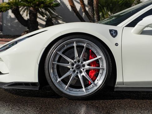 Used 2020 Ferrari F8 Tributo image 6