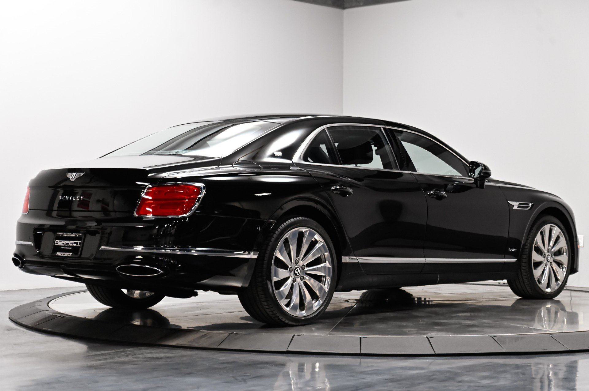 Used 2020 Bentley Flying Spur W12 AWD/4WD image 15