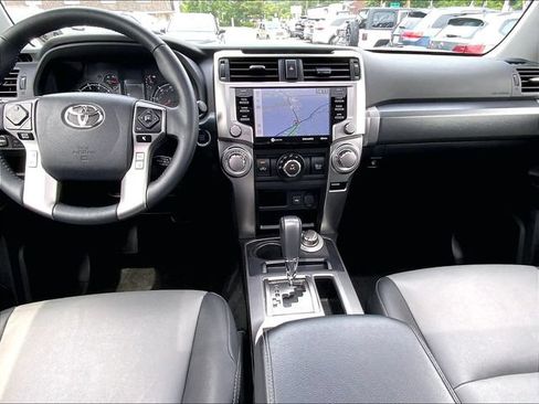 Used 2022 Toyota 4Runner SR5 Premium w/ Moonroof Package AWD/4WD image 12