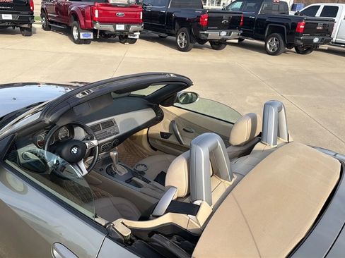 Used 2004 BMW Z4 3.0i image 59