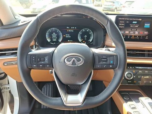 Used 2024 INFINITI QX60 Sensory w/ Vision Package AWD/4WD image 18