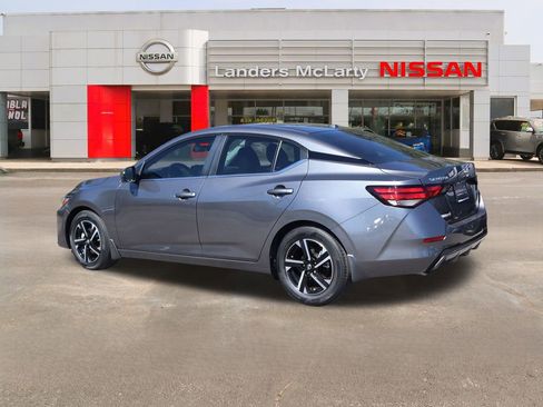 New 2025 Nissan Sentra SV w/ All-Weather Package image 5