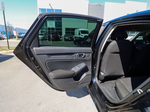 Used 2022 Honda Civic LX image 40