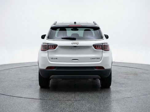Used 2025 Jeep Compass Limited AWD/4WD image 7