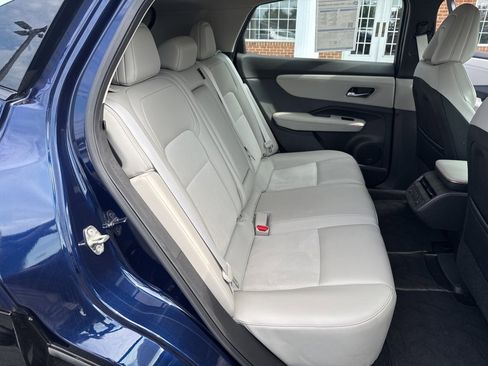 Used 2023 Nissan Ariya FWD image 50