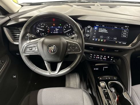 Used 2022 Buick Envision Preferred FWD image 11