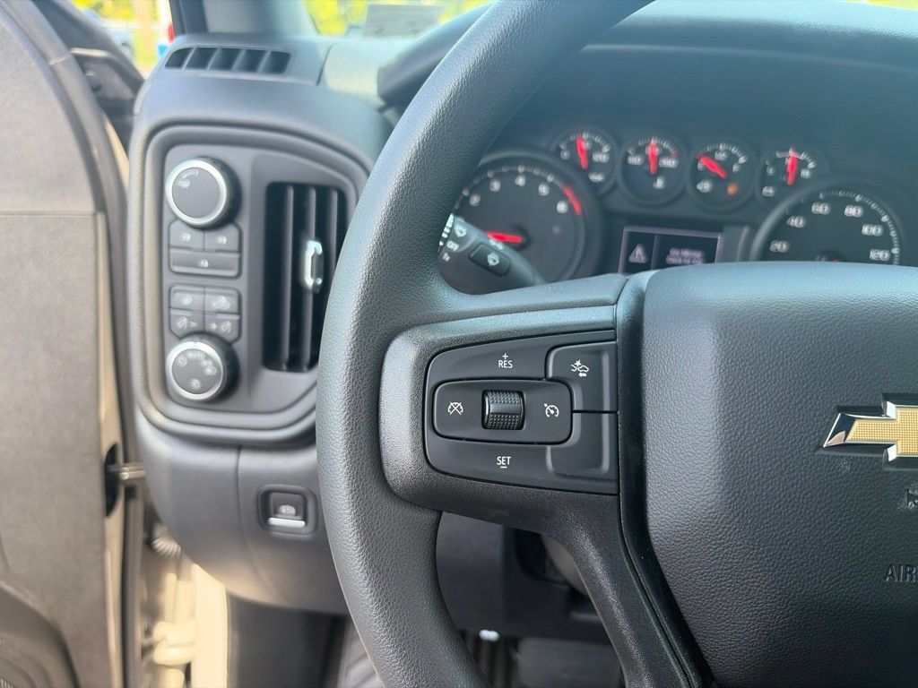 New 2026 Chevrolet Silverado 2500 Custom w/ Custom Value Package AWD/4WD image 16