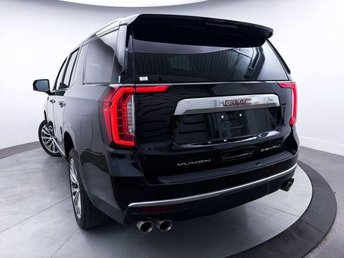 Used 2023 GMC Yukon Denali image 12