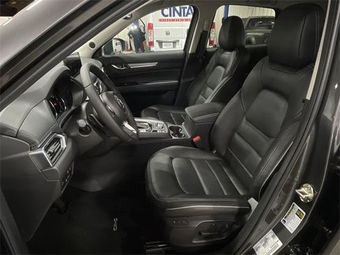 New 2025 MAZDA CX-5 AWD 2.5 S w/ Premium Plus Pkg image 17