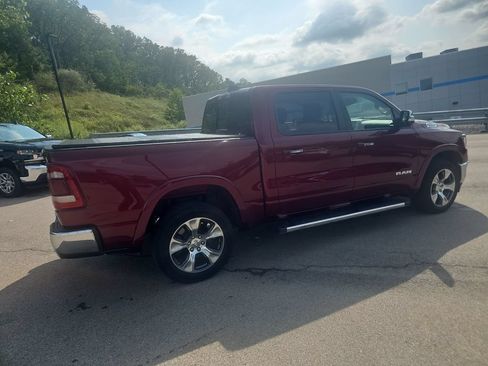 Used 2022 RAM 1500 Laramie AWD/4WD image 5