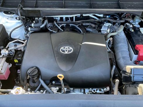 Used 2022 Toyota Highlander Platinum image 31
