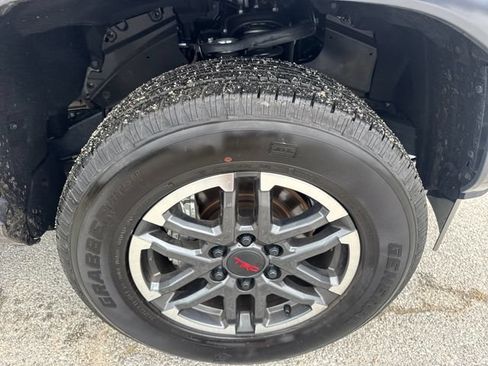 Used 2026 Toyota Tacoma TRD Sport RWD image 10