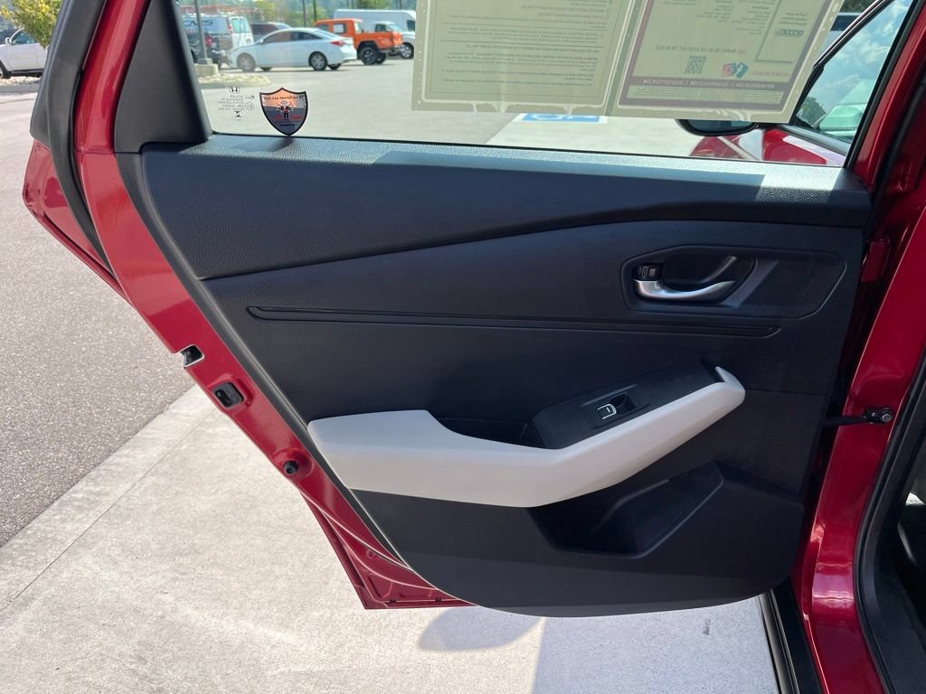 Used 2025 Honda Accord SE image 17
