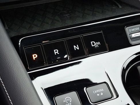 Certified 2025 Nissan Murano SL AWD/4WD image 16