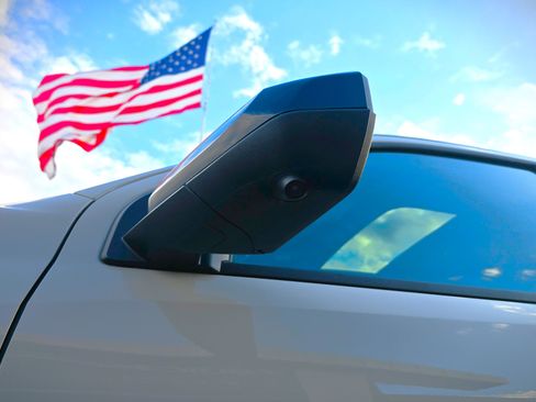 New 2026 GMC Canyon Elevation w/ Convenience Package image 32