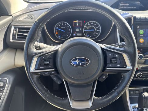 Certified 2022 Subaru Ascent Limited w/ Technology Package image 12
