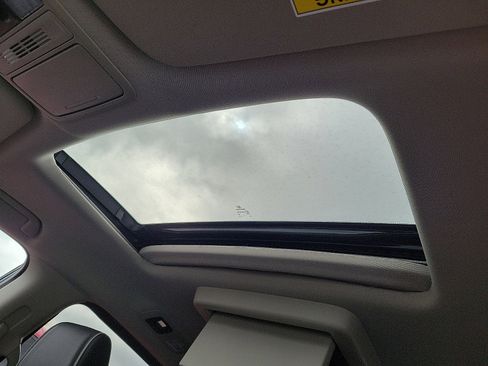 New 2026 Honda Odyssey Elite image 9