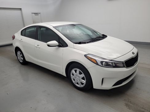 Used 2018 Kia Forte LX FWD image 11