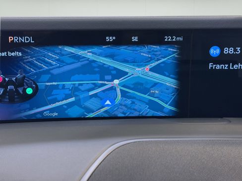 New 2026 Lincoln Nautilus Premier AWD/4WD image 16