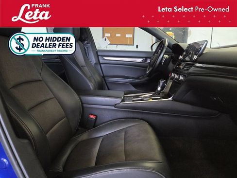 Used 2018 Honda Accord Sport image 19