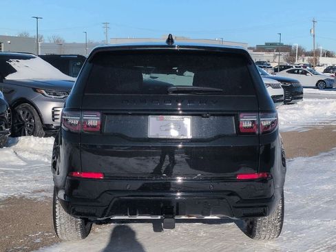 New 2026 Land Rover Discovery Sport Landmark image 3