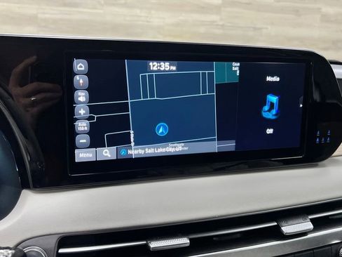 Used 2023 Hyundai Palisade Limited AWD/4WD image 8