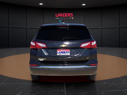 Used 2018 Chevrolet Equinox LT image 3