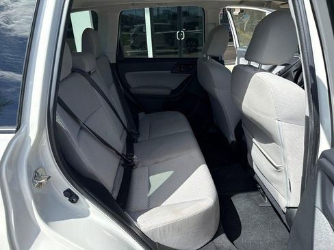 Used 2018 Subaru Forester 2.5i Premium AWD/4WD image 14
