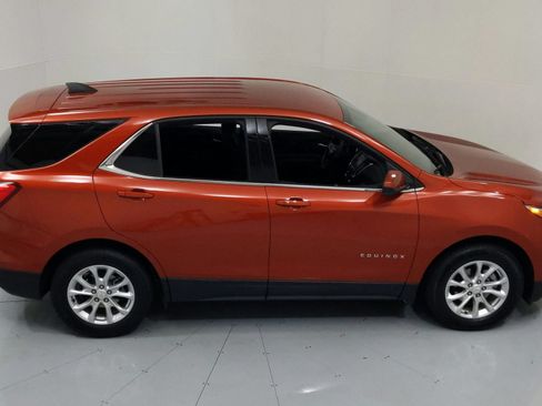 Used 2020 Chevrolet Equinox LT FWD image 18