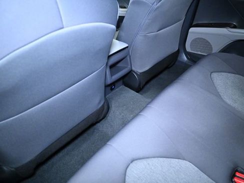 Used 2022 Toyota Camry LE image 38