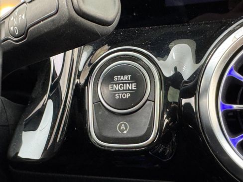 Used 2022 Mercedes-Benz GLA 250 GLA 250 w/ Premium, AMG Line & image 23