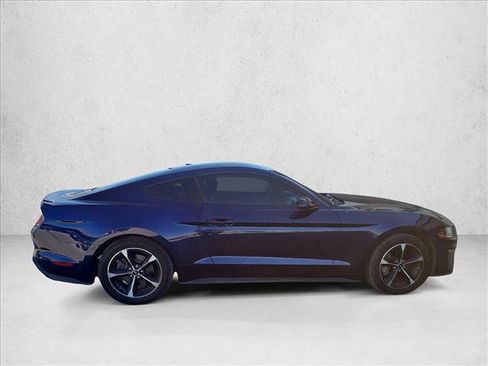 Used 2018 Ford Mustang Coupe w/ Equipment Group 101A image 6