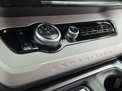 New 2026 Ford Expedition Max Active RWD image 45