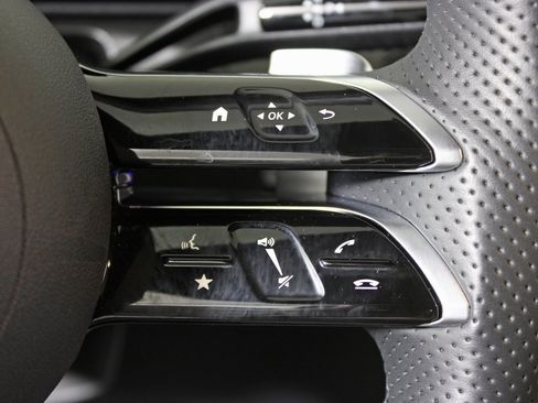 Certified 2024 Mercedes-Benz CLE 300 4MATIC Coupe image 19