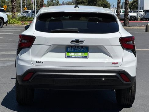 New 2026 Chevrolet Trax RS w/ Driver Confidence Package FWD image 4