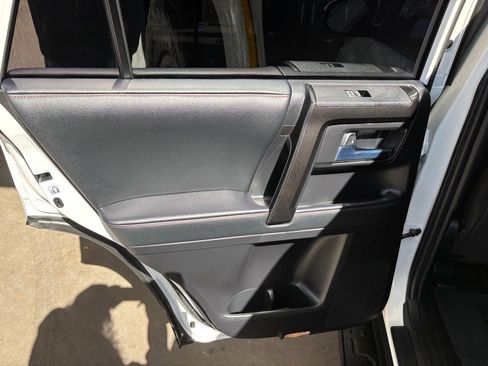 Used 2021 Toyota 4Runner TRD Off-Road Premium image 21