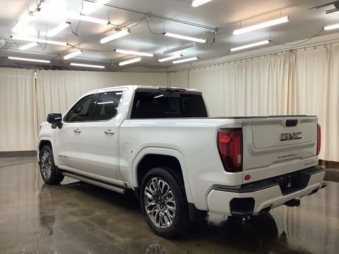 Used 2024 GMC Sierra 1500 Denali Ultimate AWD/4WD image 8