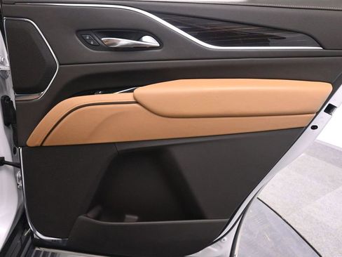 Used 2021 Cadillac Escalade Premium Luxury w/ Driver Assist Tech Package image 19