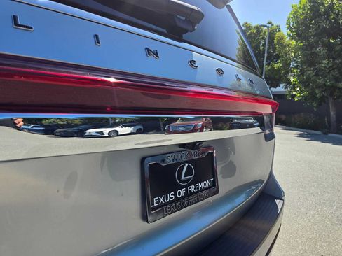 Used 2024 Lincoln Navigator L Black Label AWD/4WD image 14