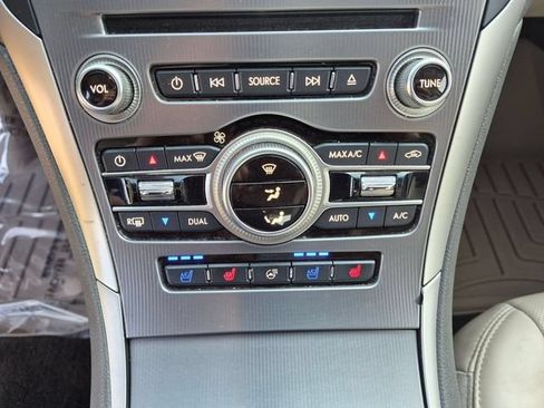 Used 2018 Lincoln MKZ Reserve w/ Climate Package FWD image 24