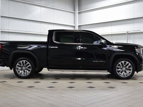 Used 2025 GMC Sierra 1500 Denali w/ Denali Reserve Package image 8