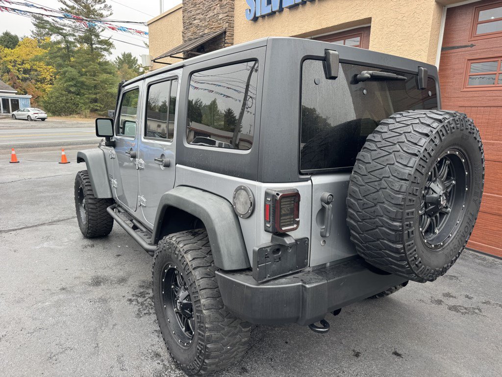 Used 2017 Jeep Wrangler Unlimited Sport w/ Quick Order Package 24S AWD/4WD image 6
