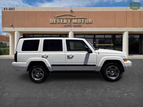 Used 2007 Jeep Commander Sport RWD image 4
