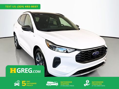 Used 2023 Ford Escape ST-Line w/ Tech Pack #1 FWD image 1
