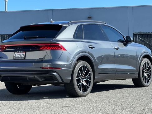 Used 2019 Audi Q8 Premium Plus w/ Premium Plus AWD/4WD image 3
