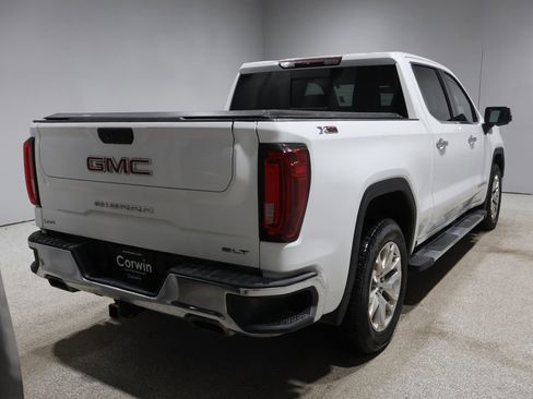 Used 2019 GMC Sierra 1500 SLT w/ SLT Premium Package image 2