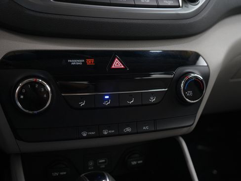 Used 2016 Hyundai Tucson SE w/ Option Group 02 image 21